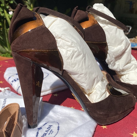 Prada structural Deco heels, Strap Sandals, Vintage - Picture 5 of 16